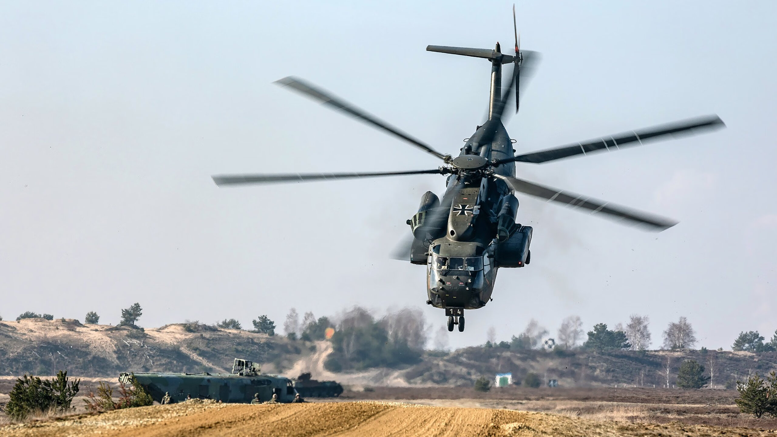 季后赛中的“奇迹逆转”：库里在第四节投中六个三分逆袭成功！